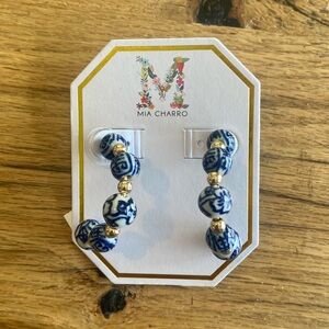 Mia Charro Women’s Blue White Pierced Hoop Beaded Earrings NWT‎